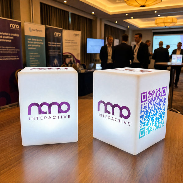 Enseigne Lumineuse Personnalisée avec Logo, Centre de Table Lumineux Personnalisable pour Marketing Événementiel, Bloc Totem Décoration Éclairé