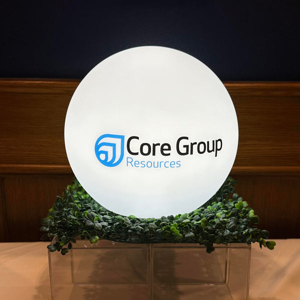 Grand affichage promotionel LED rond personnalisé Boule Sphère lumineuse avec logo RGB Lampadaire