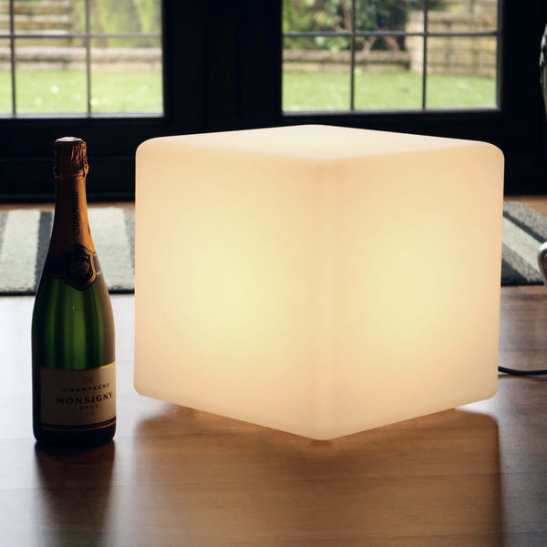 Lampe de Table Salon Chambre Moderne, Cube 30cm, LED E27 Blanc Chaud
