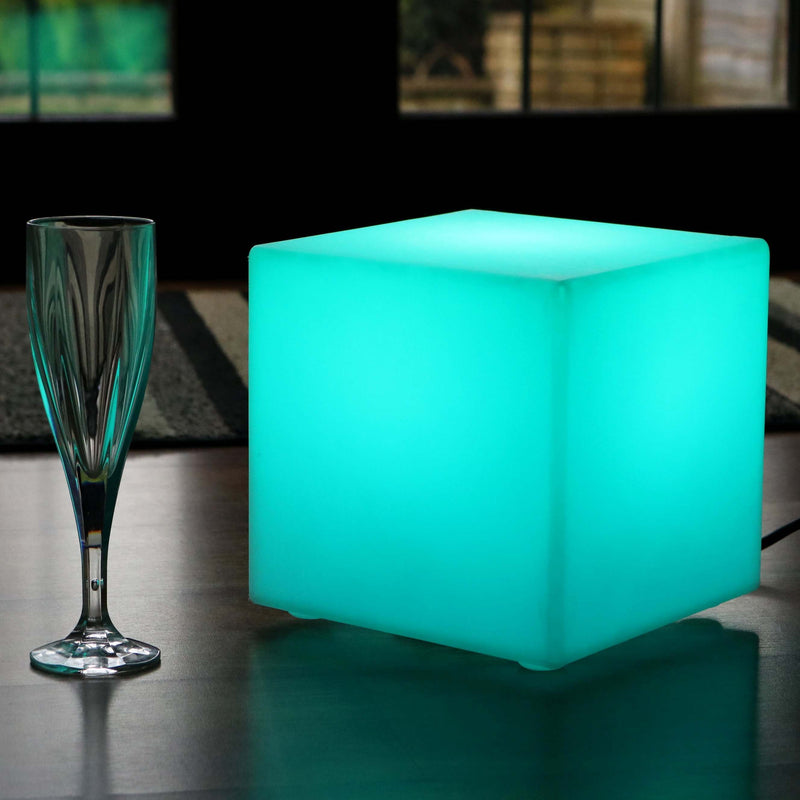 Lampe de Chevet LED sur Secteur, Cube RGB Multicolore, 20 x 20 cm