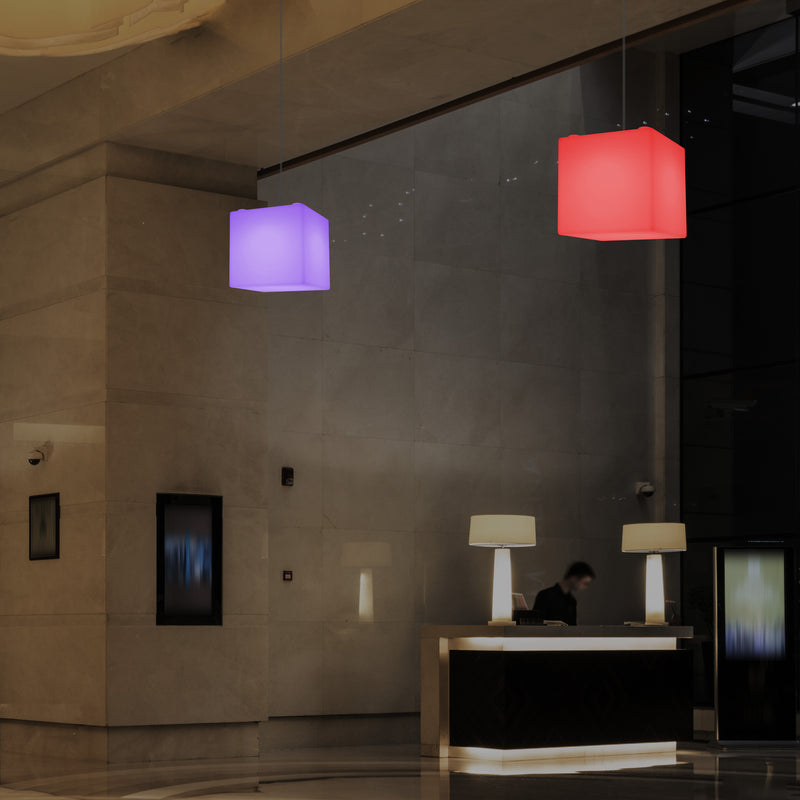 Suspension Cube, plafonnier moderne RGB 15cm avec changement de couleur et télécommande