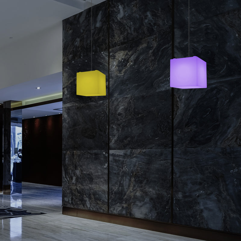 Suspension Cube, plafonnier moderne RGB 15cm avec changement de couleur et télécommande
