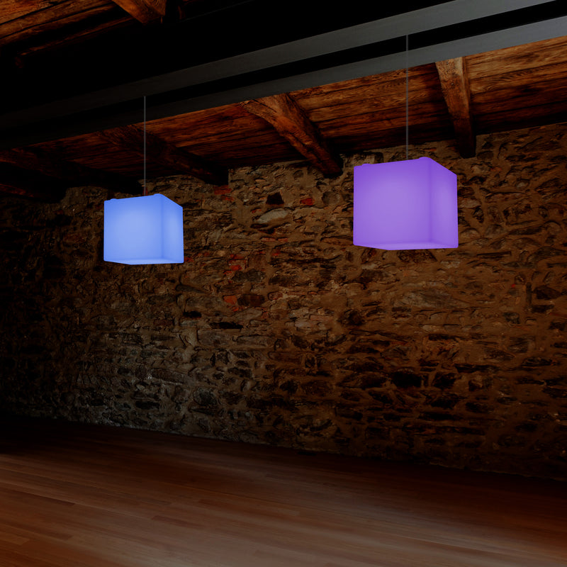 Suspension Cube, plafonnier moderne RGB 15cm avec changement de couleur et télécommande
