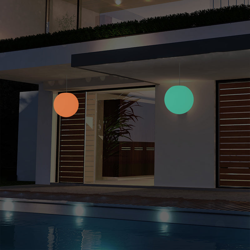Suspension jardin extérieur Plafonnier LED alimenté par le secteur boule de 15 cm couleur changeante