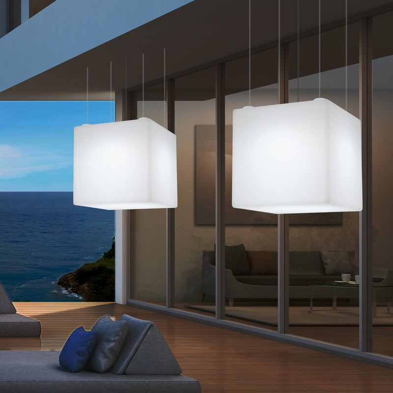 Suspension jardin extérieur Plafonnier à LED alimenté par le réseau Cube de 60 cm couleur changeante
