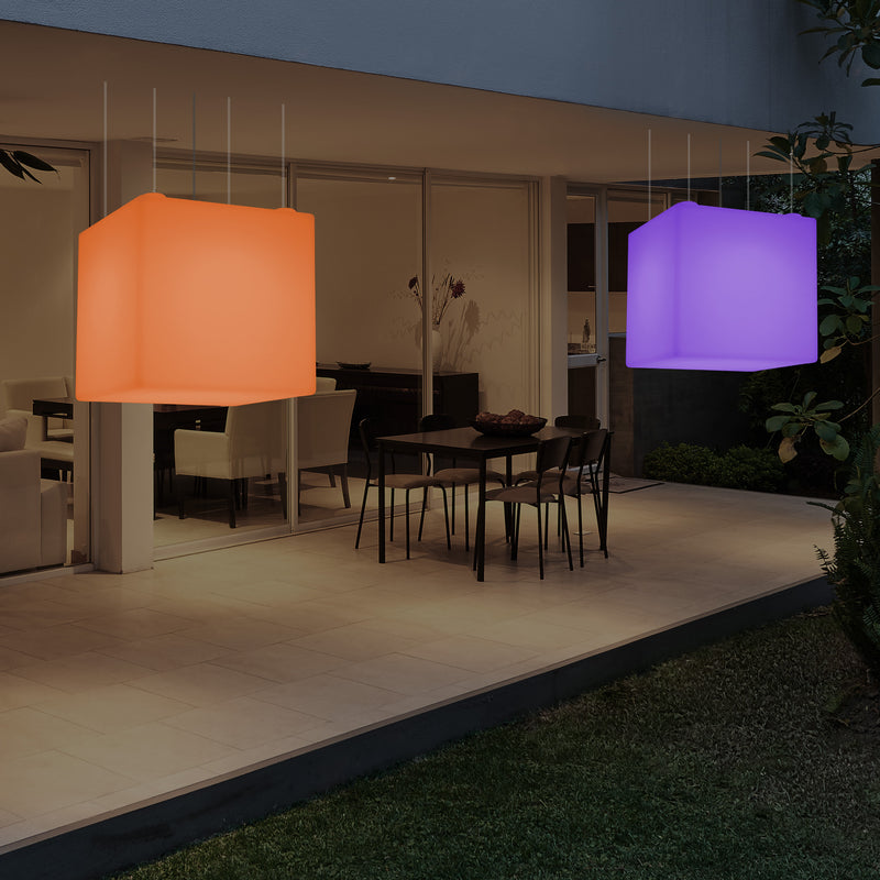 Suspension jardin extérieur Plafonnier à LED alimenté par le réseau Cube de 60 cm couleur changeante