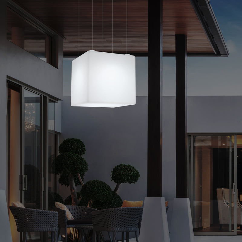 Suspension jardin extérieur Plafonnier à LED alimenté par le réseau Cube de 60 cm couleur changeante
