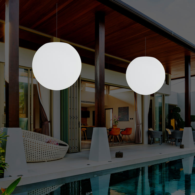 Plafonnier jardin extérieur fonctionnant sur secteur, lampe pendante sphère LED 50 cm, multicolore