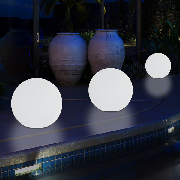 Sphère LED alimentée par le réseau extérieur Lumière d'ambiance pour jardin 5V DC basse tension 15cm