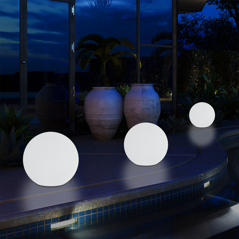 Sphère LED alimentée par le réseau extérieur Lumière d'ambiance pour jardin 5V DC basse tension 15cm