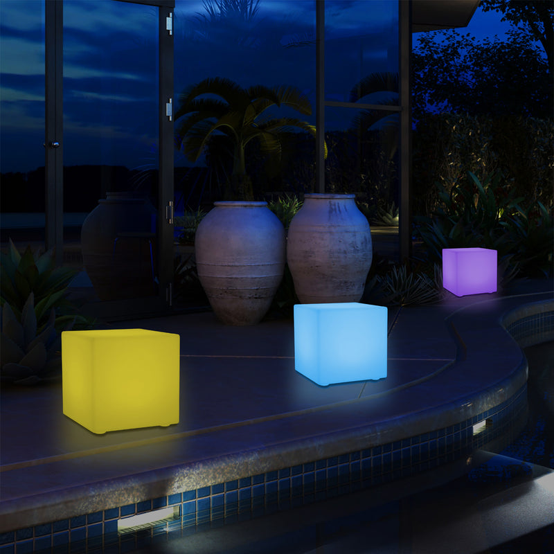Éclairage de terrasse alimenté par secteur, lampe de table LED cubique multicolore 5V, cube de 20 cm