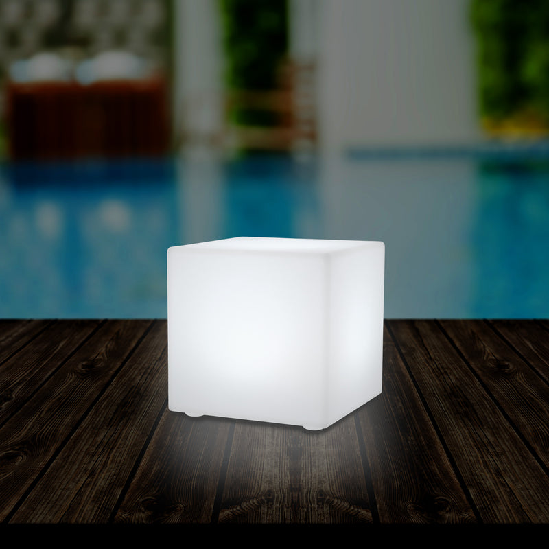 Éclairage de terrasse alimenté par secteur, lampe de table LED cubique multicolore 5V, cube de 20 cm