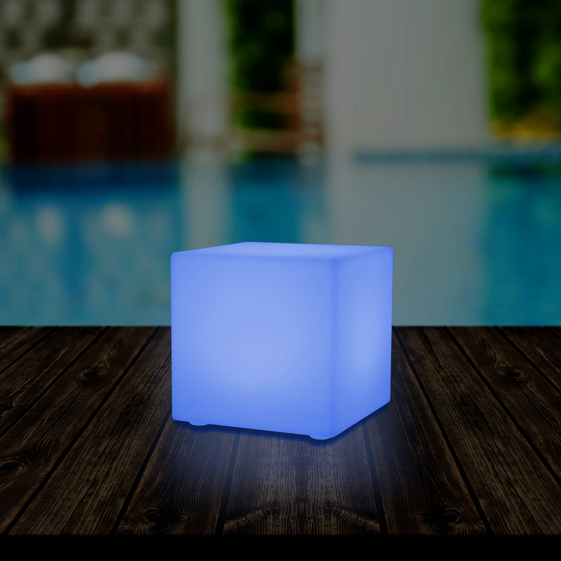 Éclairage de terrasse alimenté par secteur, lampe de table LED cubique multicolore 5V, cube de 20 cm