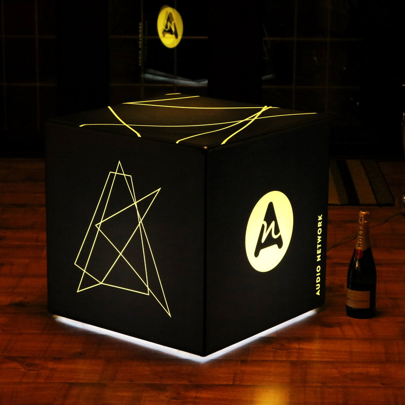 Affichage illuminé personnalisé avec logo Pub Enseigne d'entreprise lumineuse Cube éclairé Lumière